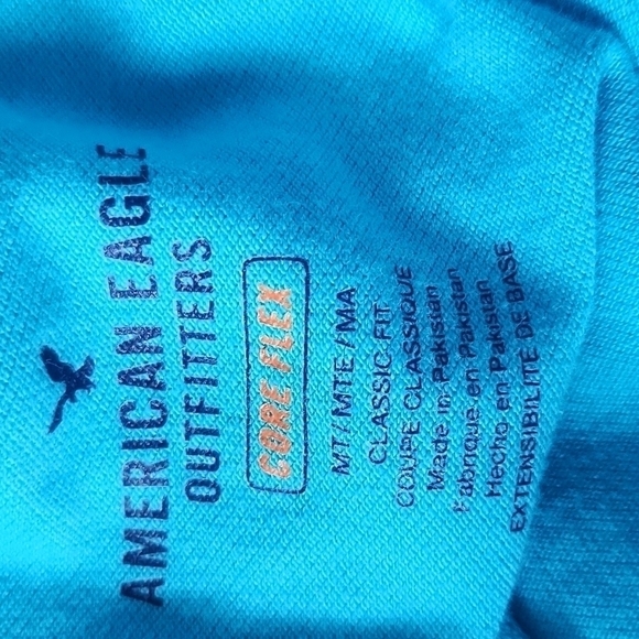 American Eagle Classic Fit turquoise polo with Tiki applique Size: MT - Picture 9 of 10